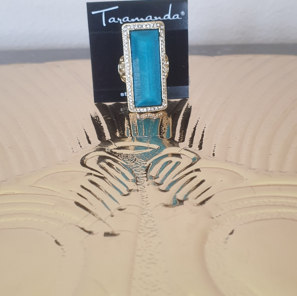 Beautiful Turquoise and Rhinestone knuckle Ring - Picture 5 of 6